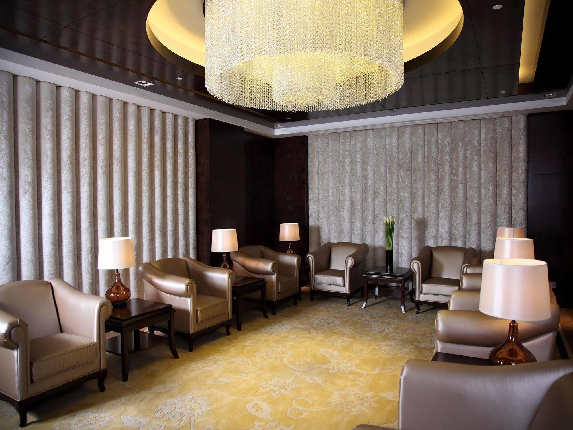 Boyue Shanghai Hongqiao Airport Hotel - Air China エクステリア 写真